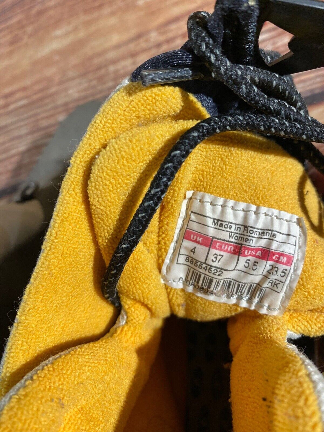 Salomon Nordic Cross Country Ski Boots Size EU37 US5.5 SNS Profil 2282