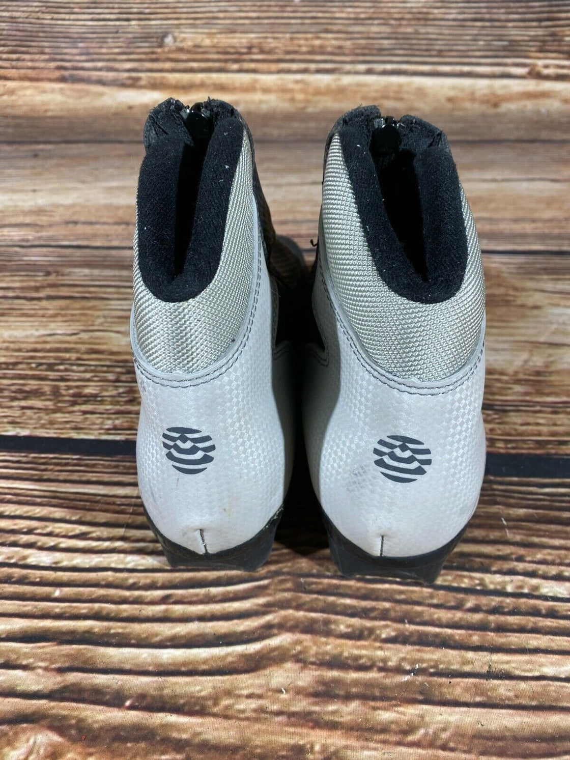 Alpina Touring Nordic Cross Country Ski Boots Size EU38 US6 NNN 942