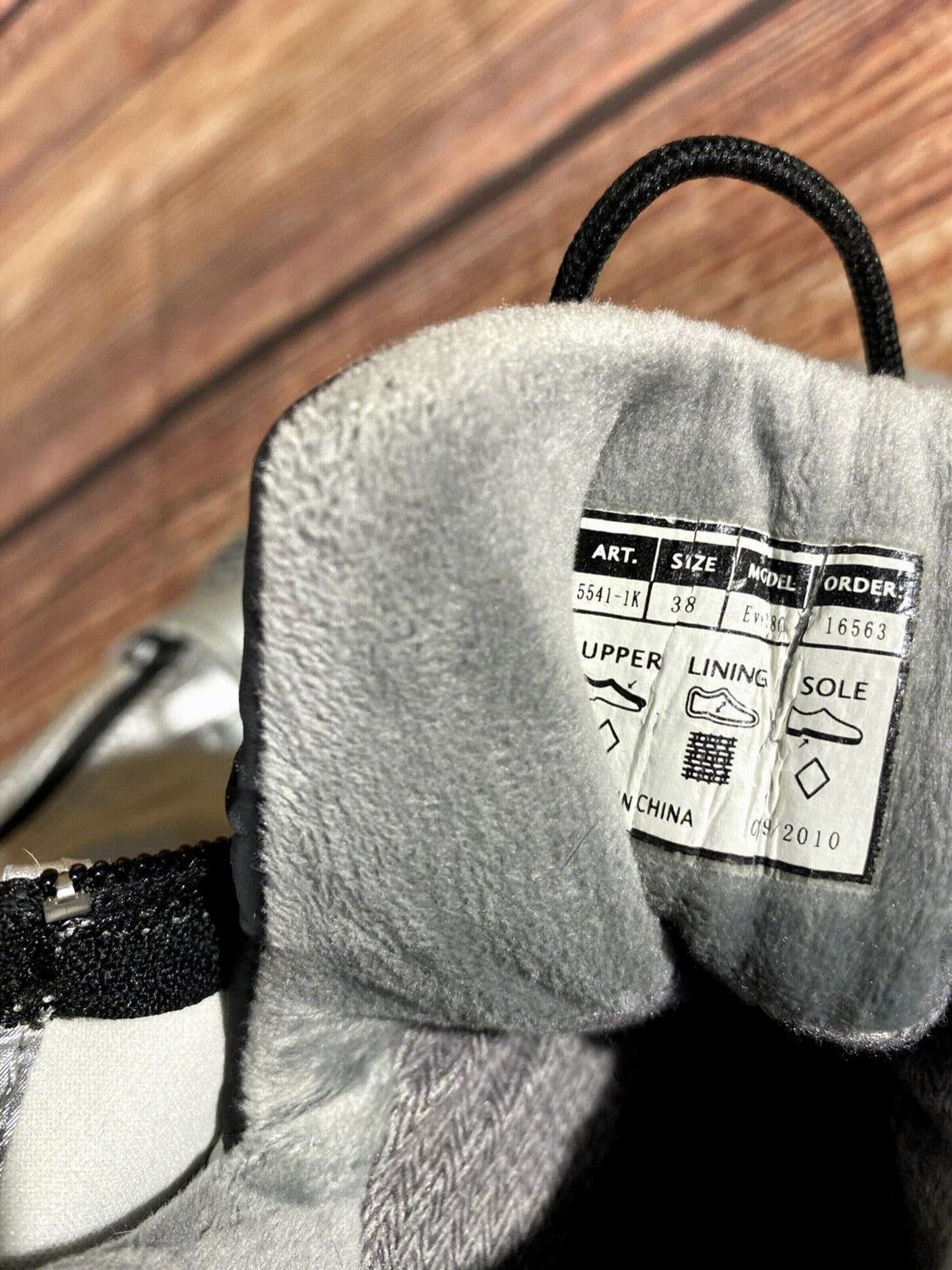 Alpina Eve28G Nordic Cross Country Ski Boots Size EU38 US6 for NNN 896