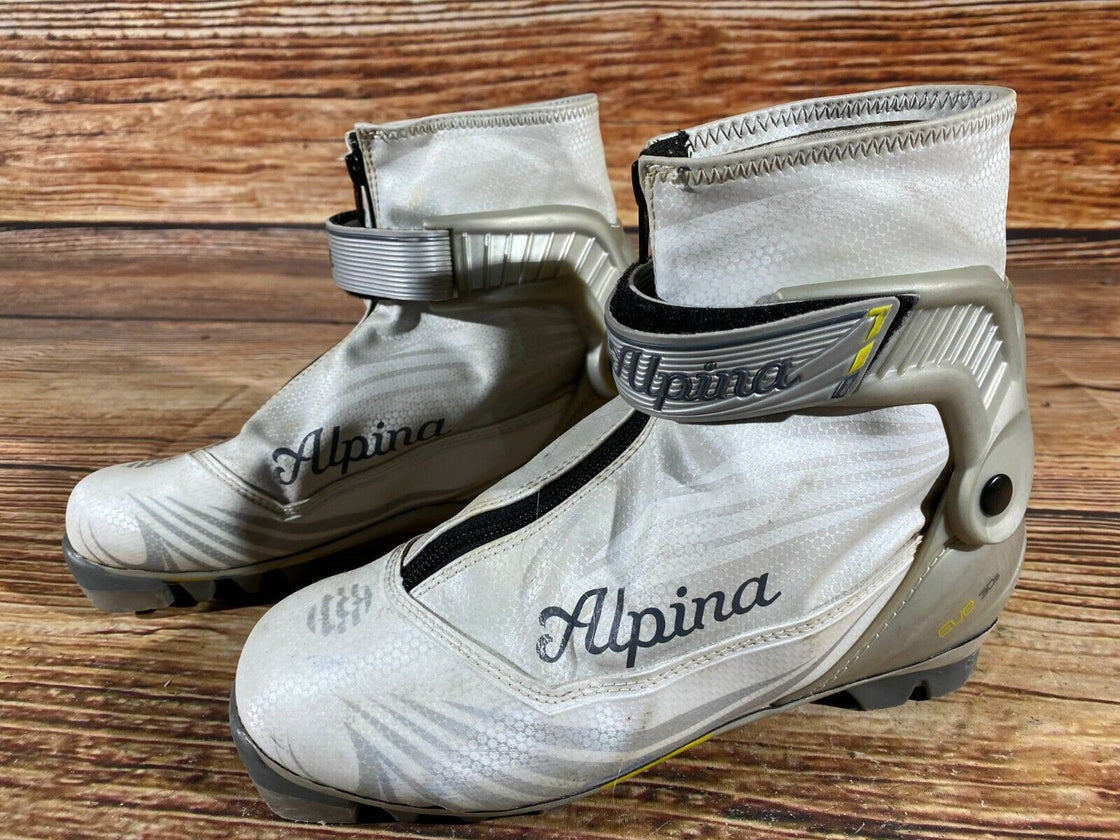 Alpina Eve30S Nordic Cross Country Ski Boots Size EU38 US7 for NNN 619