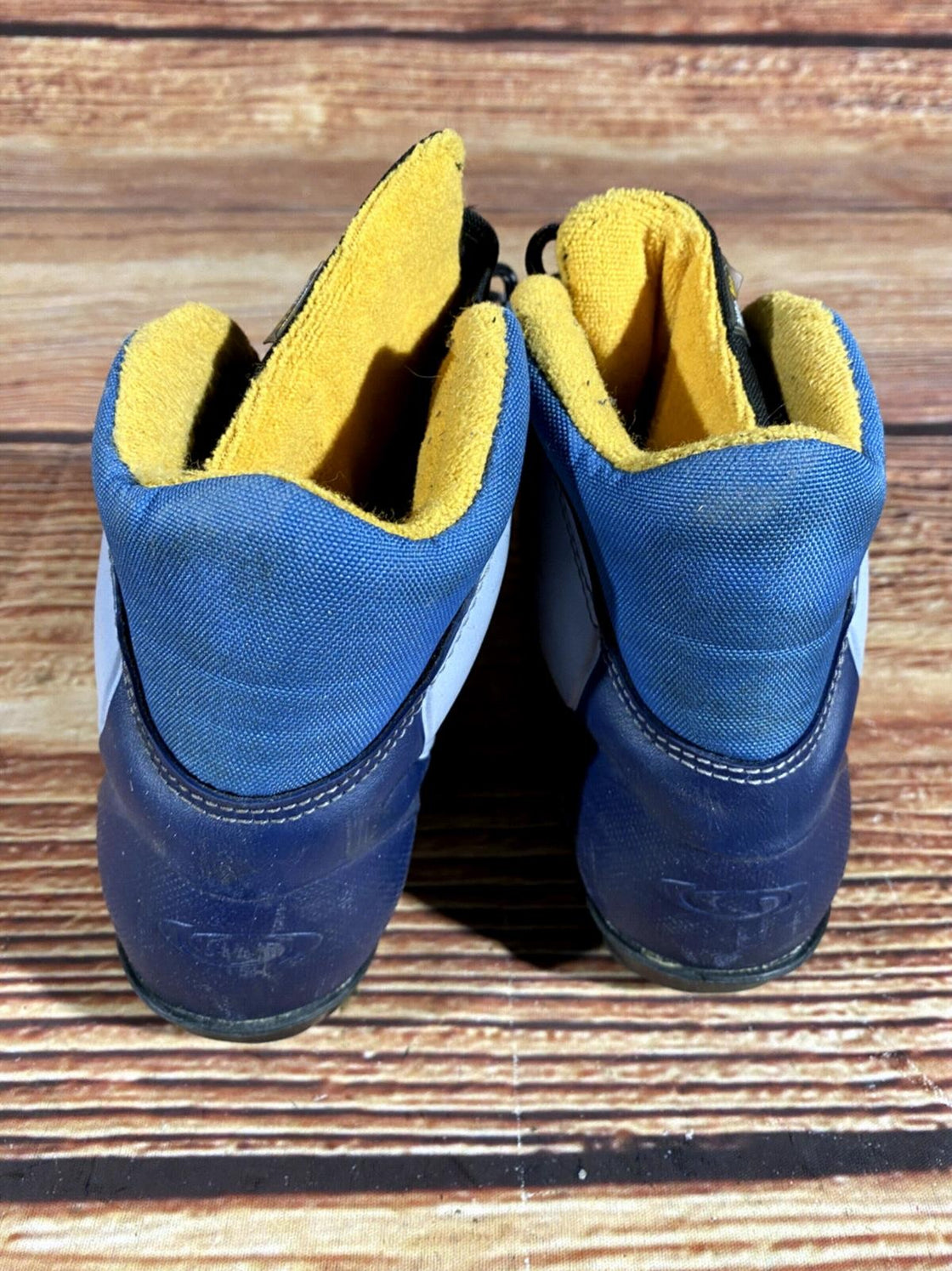 Salomon Vitane 3 Nordic Cross Country Ski Boots Size EU38 US6.5 SNS Profil 2374