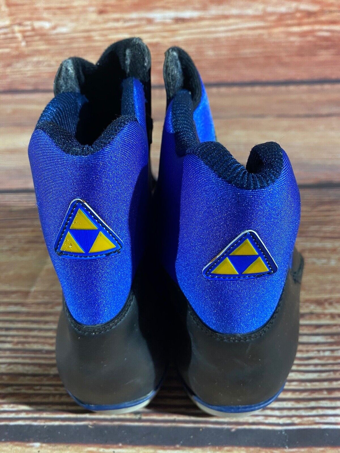 Fischer XC Nordic Cross Country Ski Boots Size EU42 US9 SNS Profil 1100