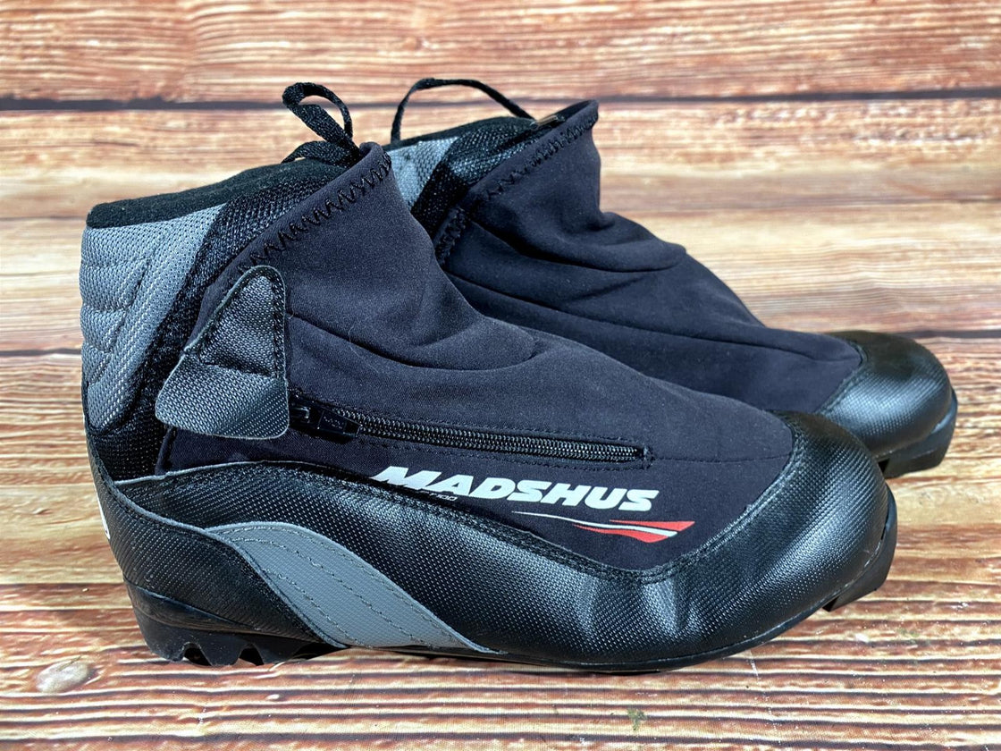 Madshus CT100 Nordic Cross Country Ski Boots Size EU39 US7 for NNN 1971