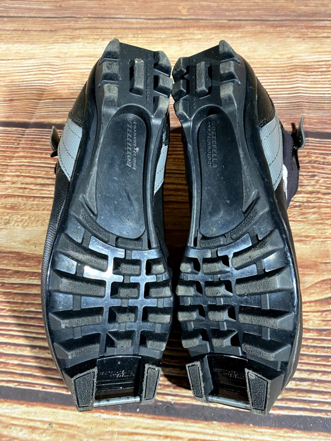 Madshus CT100 Nordic Cross Country Ski Boots Size EU39 US7 for NNN 1971