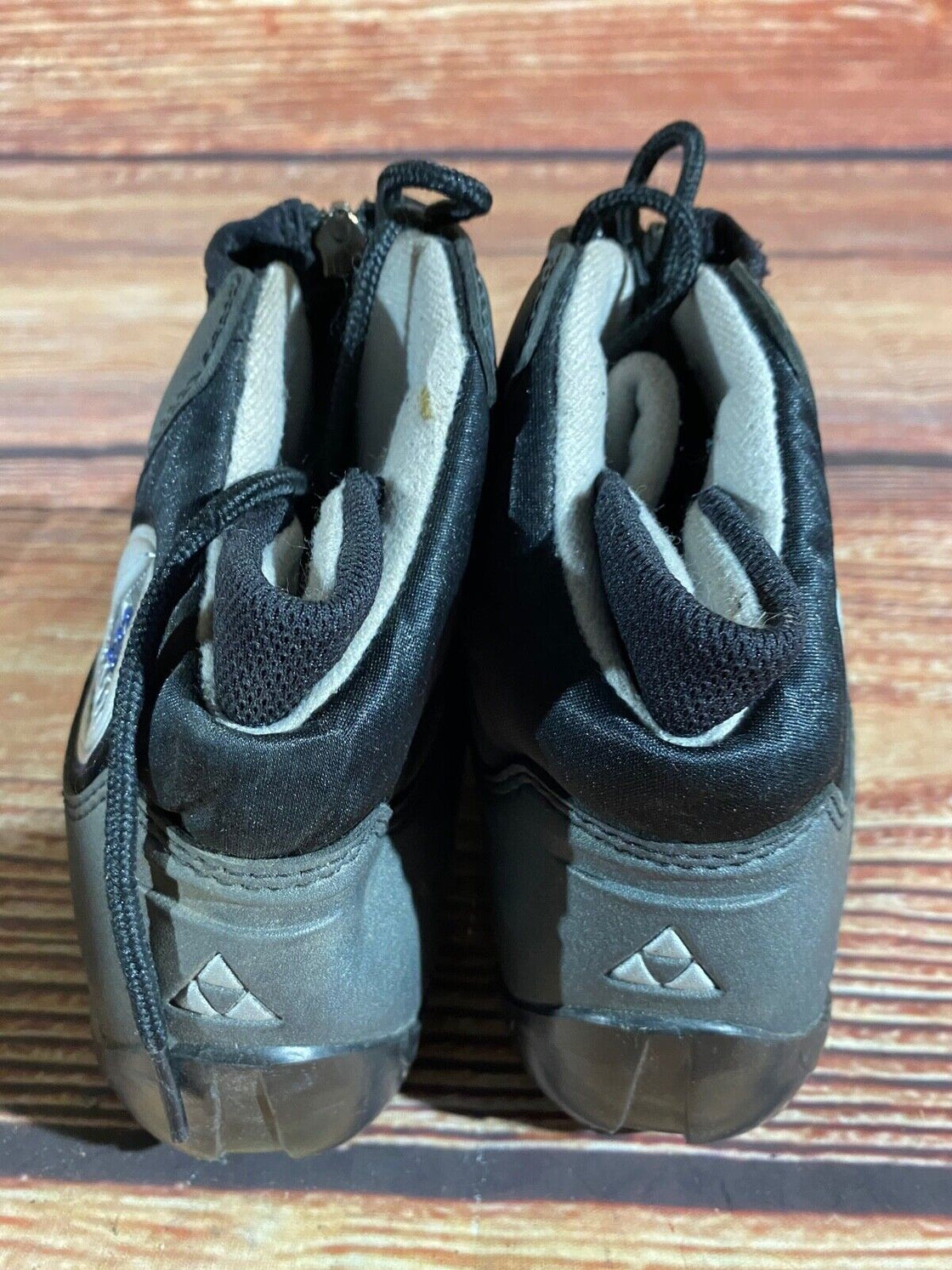 Fischer Comfort RF Nordic Cross Country Ski Boots Size EU41 US8 SNS Profil 1597