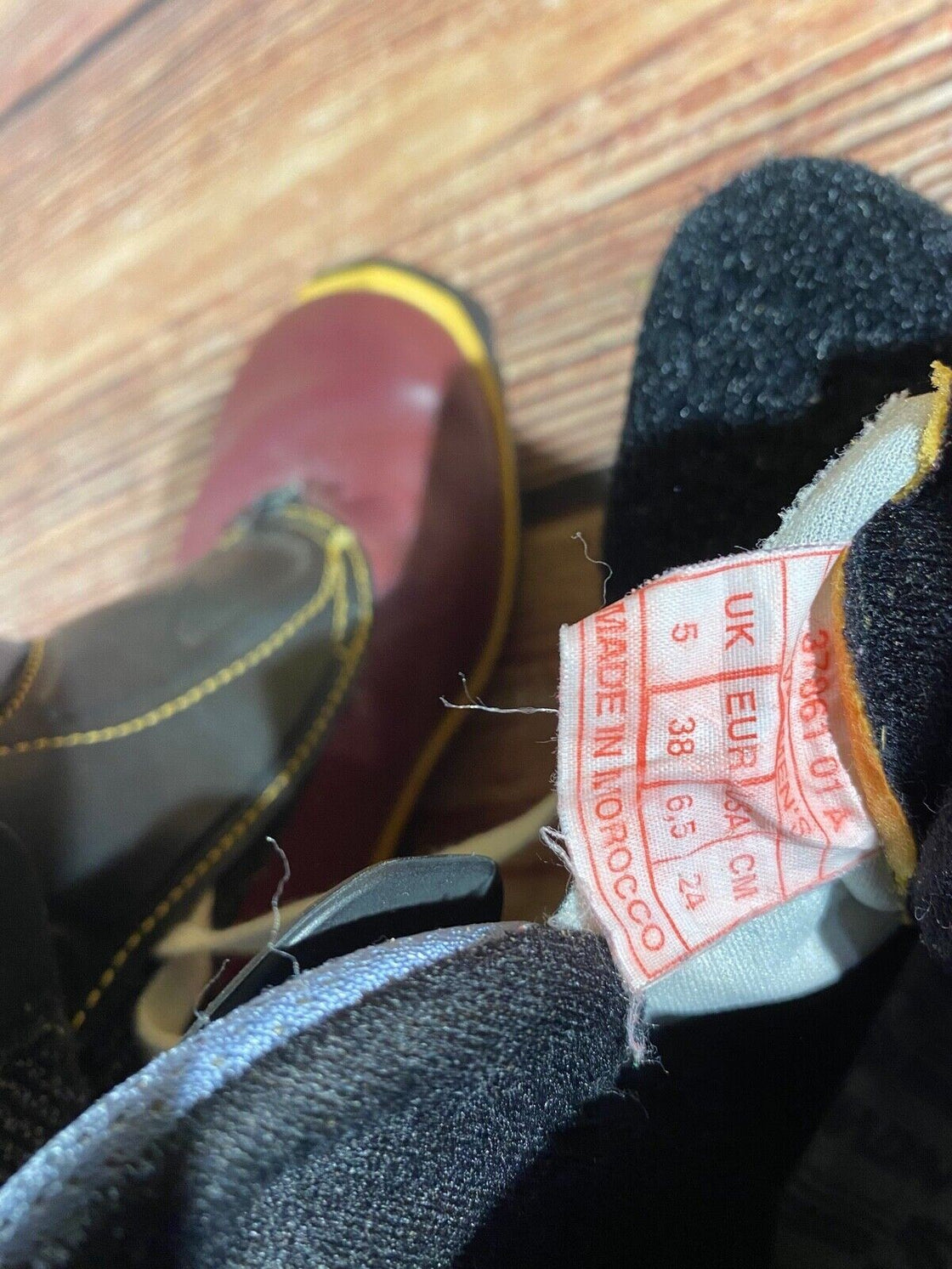 Salomon Vitane 6 Nordic Cross Country Ski Boots Size EU38 US6.5 SNS Profil 2070