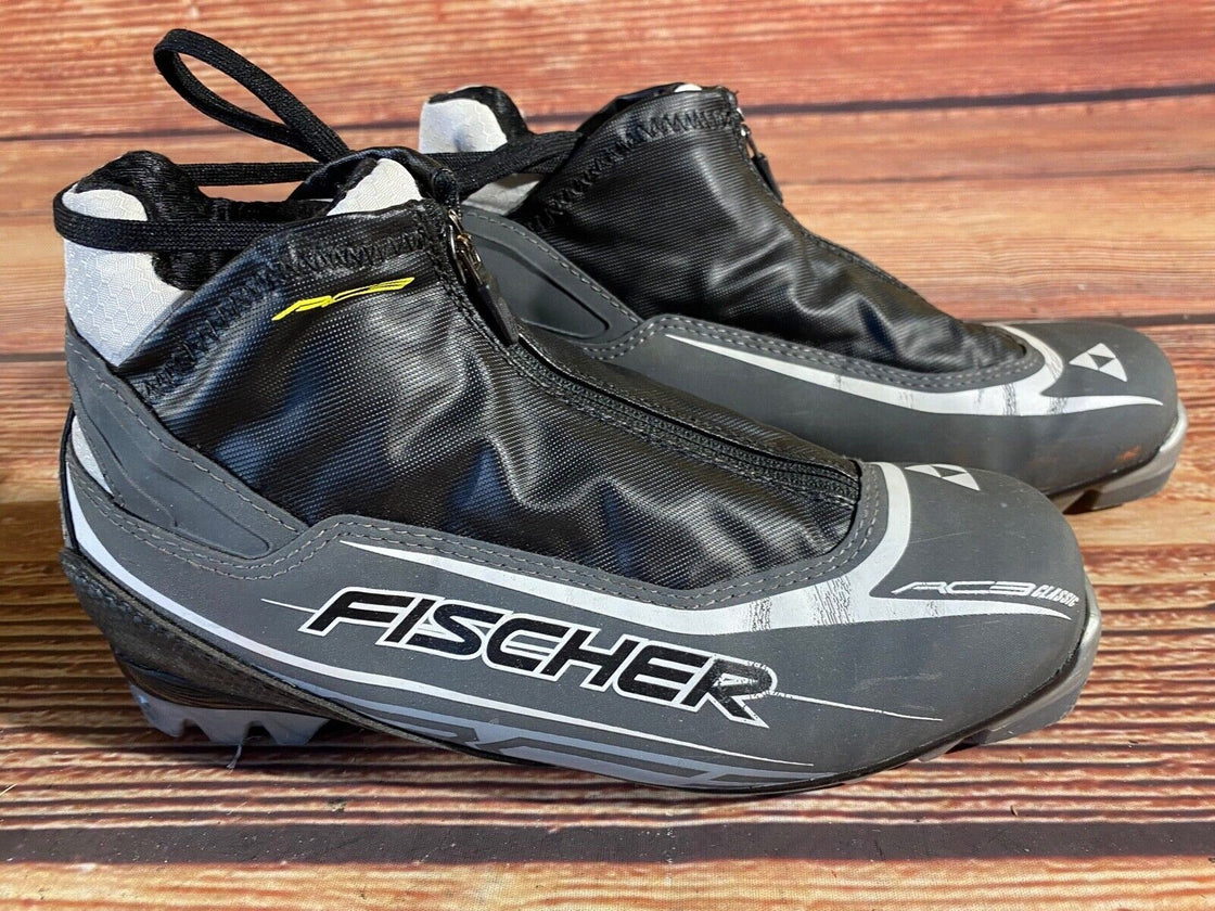 Fischer RC3 Classic Nordic Cross Country Ski Boots Size EU40 US7.5 NNN 1344