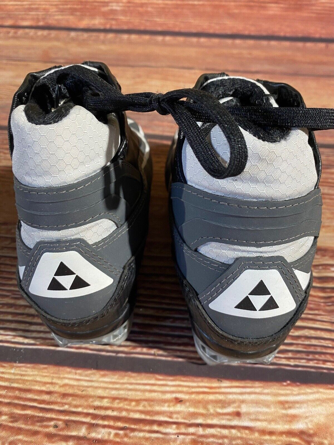 Fischer RC3 Classic Nordic Cross Country Ski Boots Size EU40 US7.5 NNN 1344