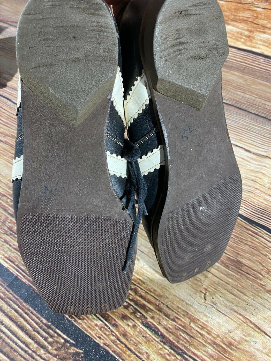 RENNSTEIG Vintage Cross Country Ski Boots Kandahar Old Cable Bindings EU41 US7.5