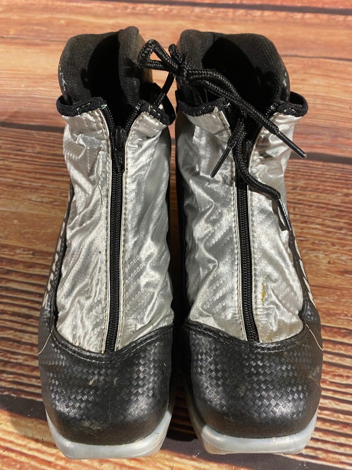 Madshus Super Race Nordic Cross Country Ski Boots EU37 US5 NNN 2494