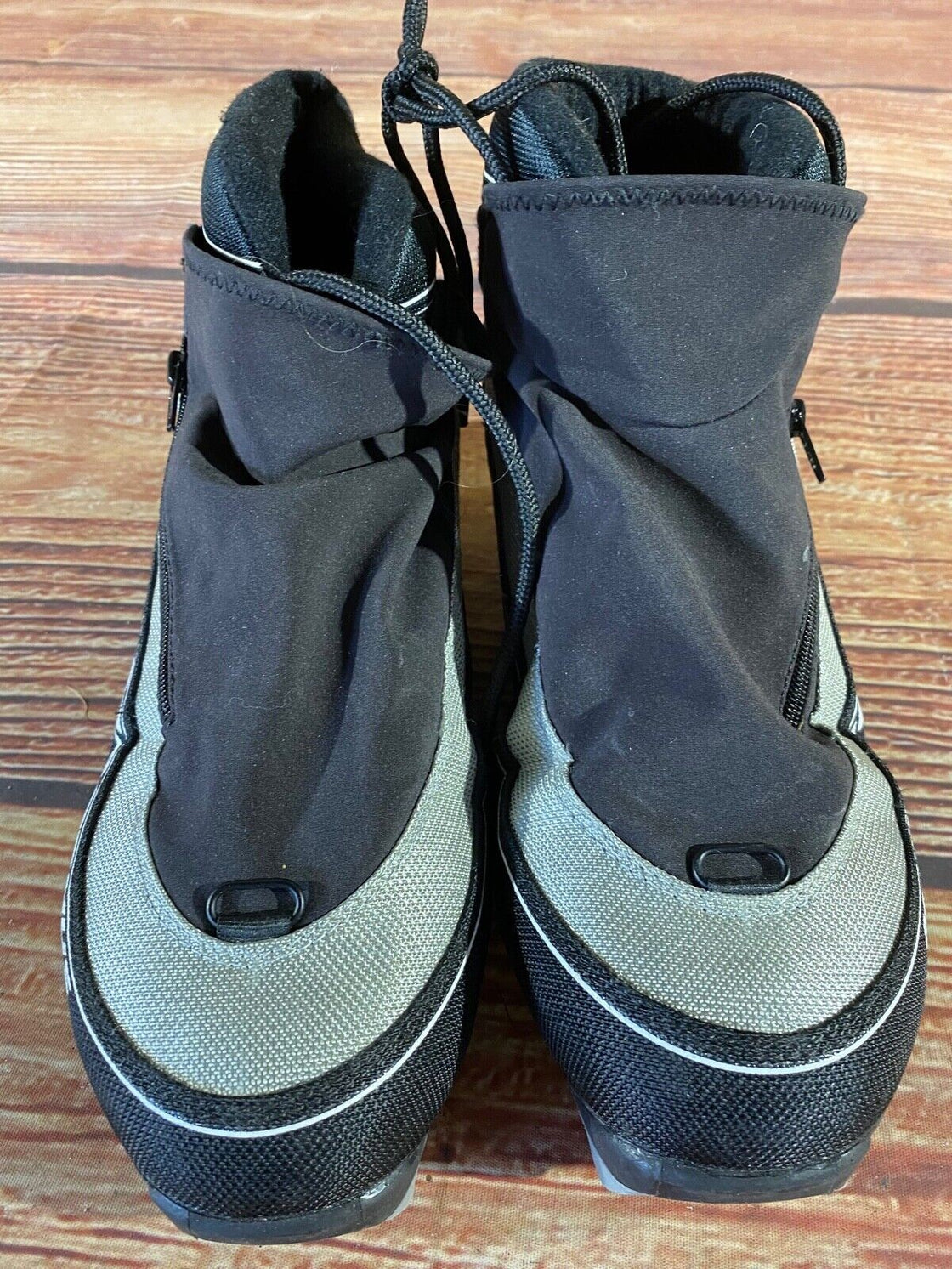 Madshus CT100 Nordic Cross Country Ski Boots Size EU42 US9 for NNN 2513