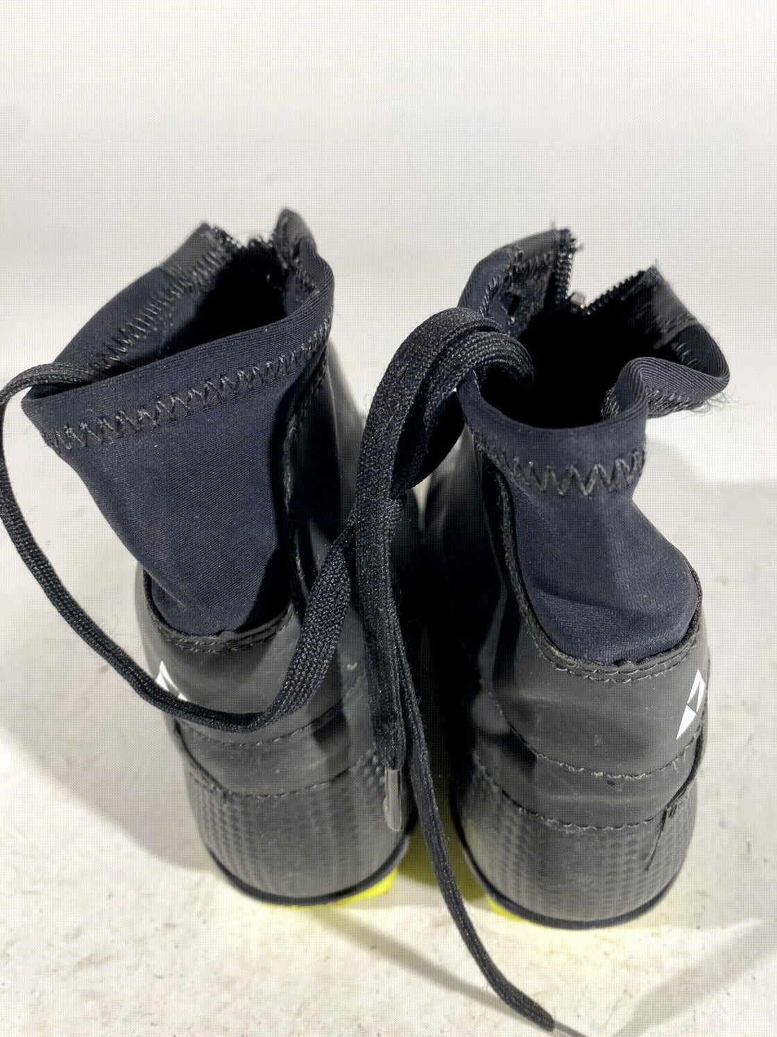 Fischer Classic Nordic Cross Country Classic Ski Boots Size EU37 US5 NNN 1175