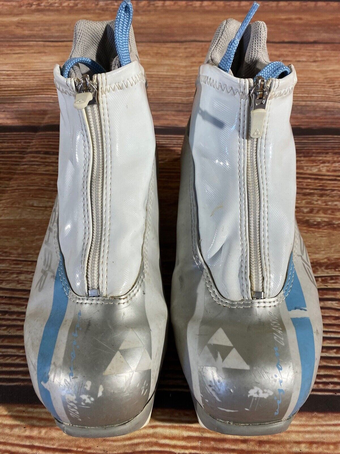 Fischer Vision Classic Nordic Cross Country Ski Boots Size EU38 US6 NNN 1533