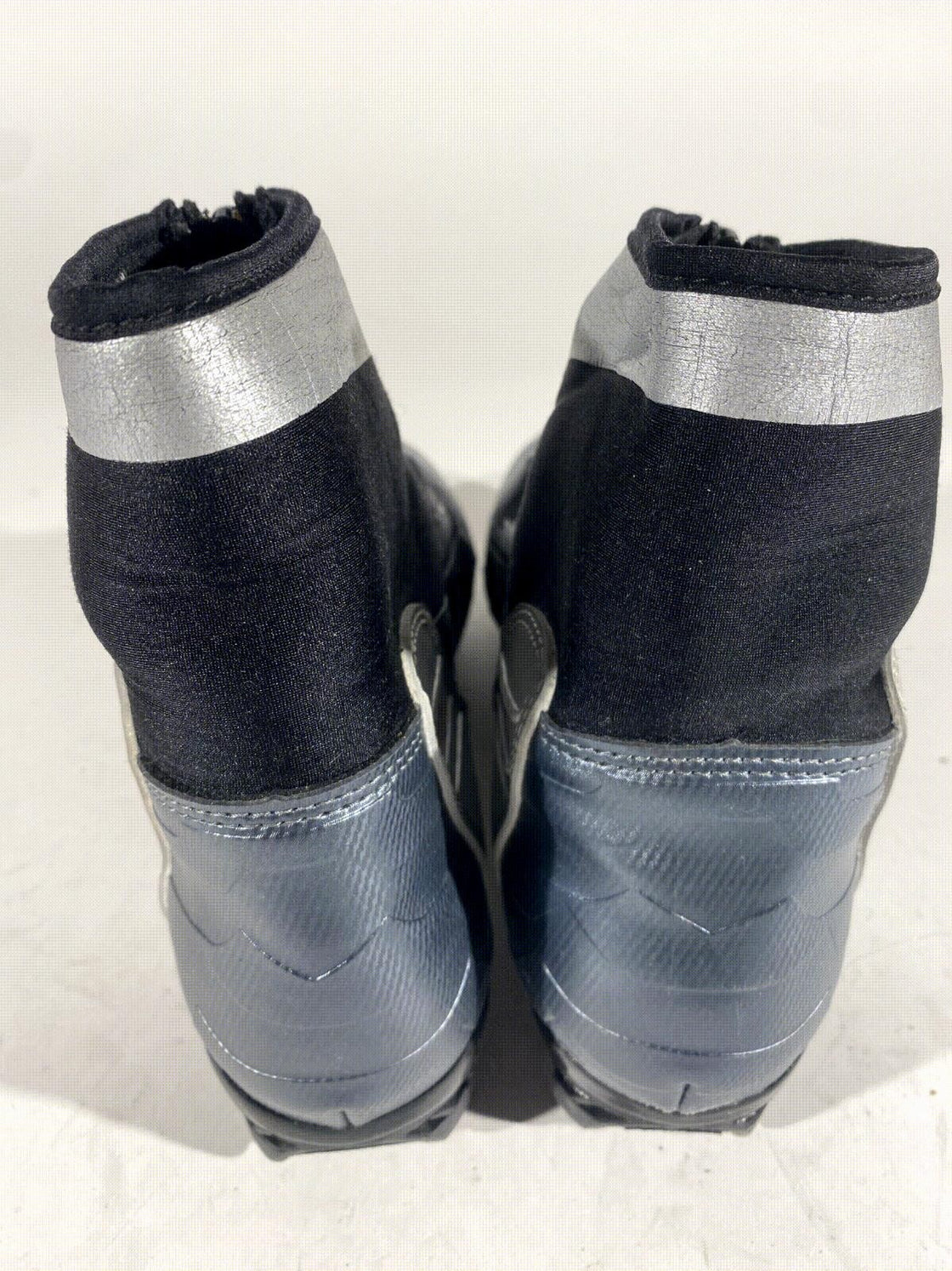 Alpina ST10 Cross Country Ski Boots Classic Size EU43 US9.5 NNN Rottefella 909