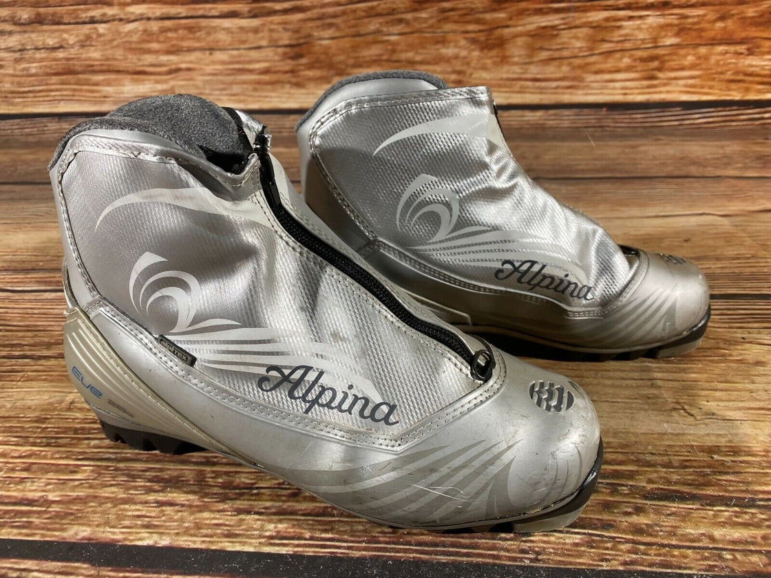 Alpina Eve28G Nordic Cross Country Ski Boots Size EU39 US8 for NNN 781