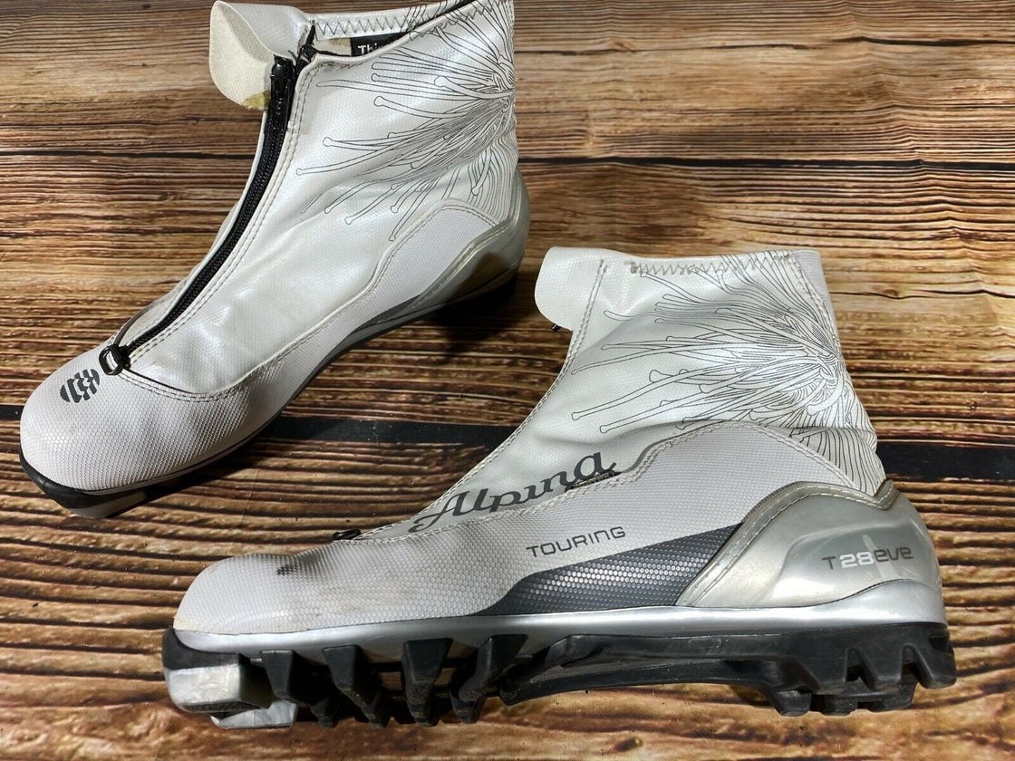Alpina T28 Touring Nordic Cross Country Ski Boots Size EU40 US7.5 NNN 957