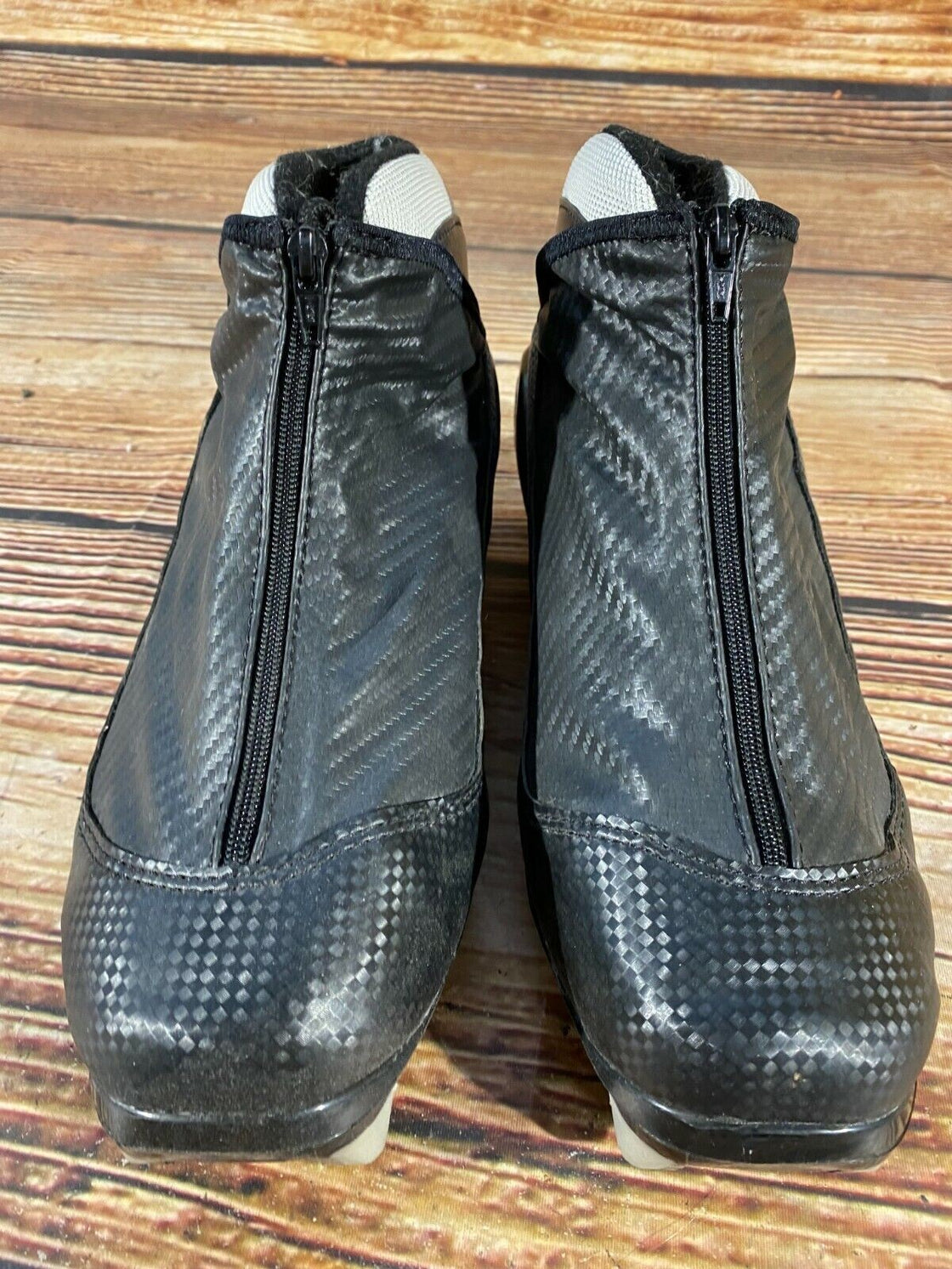 Madshus Race C Nordic Cross Country Ski Boots Size EU43 US9.5 NNN 2688