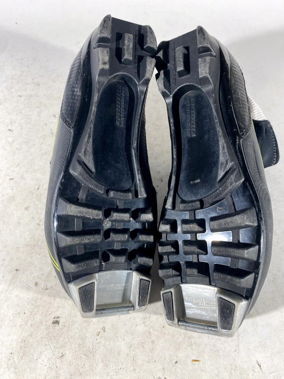 Fischer Ultimate Classic Nordic Cross Country Ski Boots Size EU37 US5.5 NNN 2465