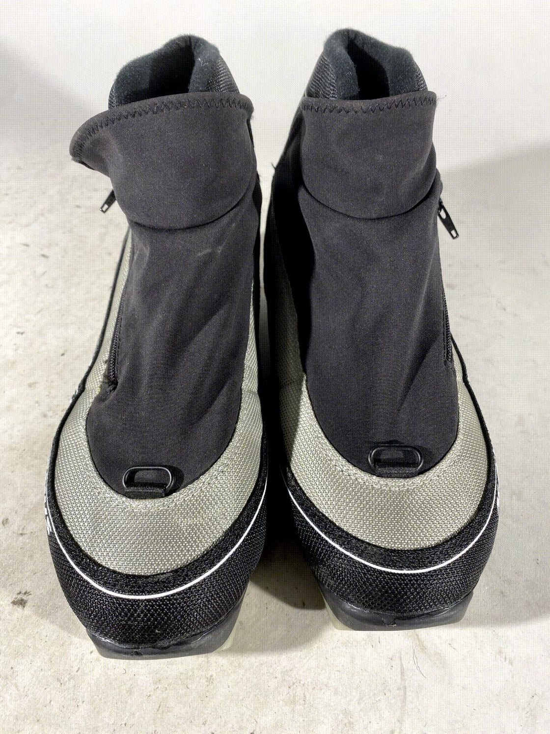 Madshus CT100 Nordic Classic Cross Country Ski Boots Size EU39 US6 for NNN 2521