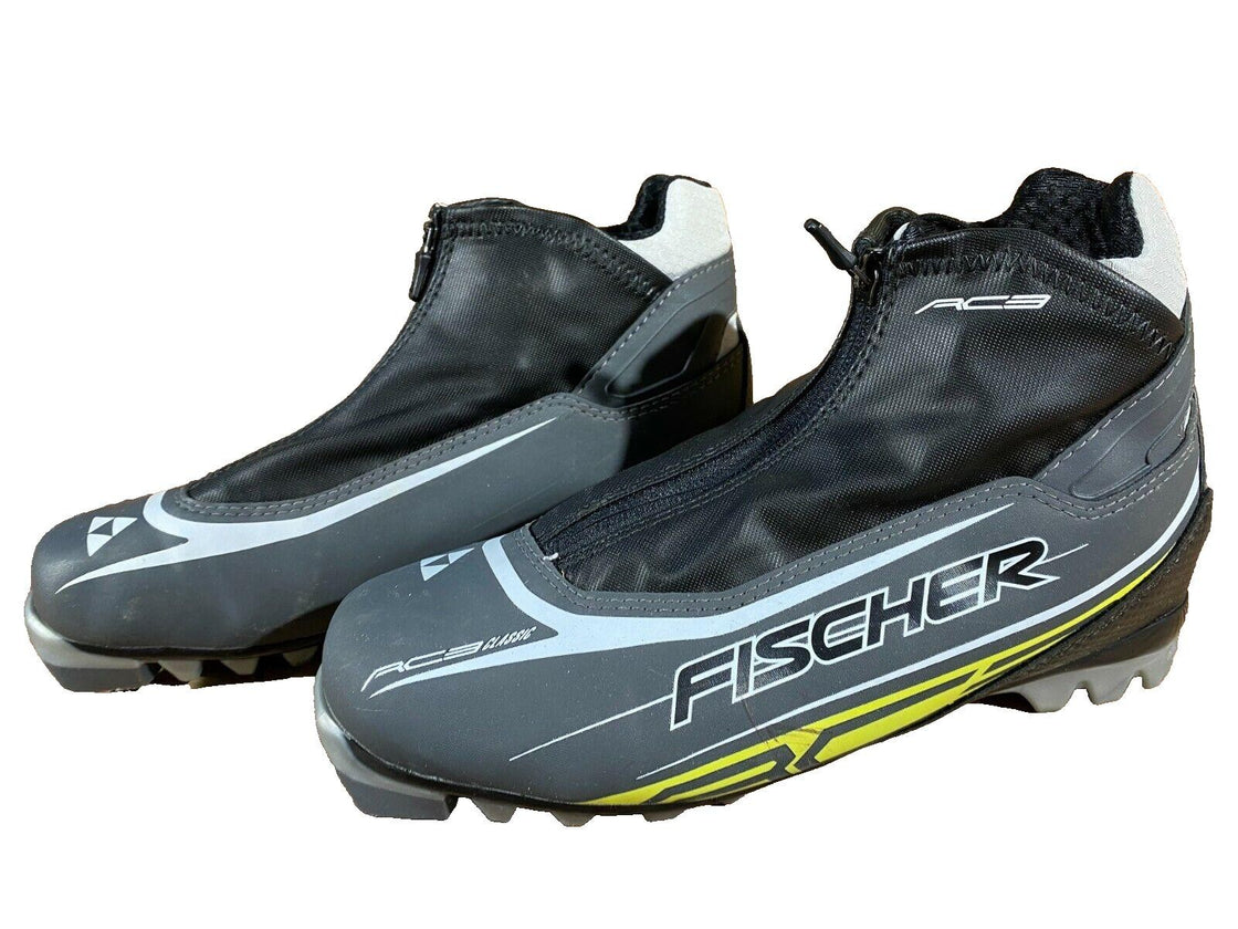 Fischer RC3 Classic Cross Country Ski Boots Size EU40 US7.5 NNN binding 1559
