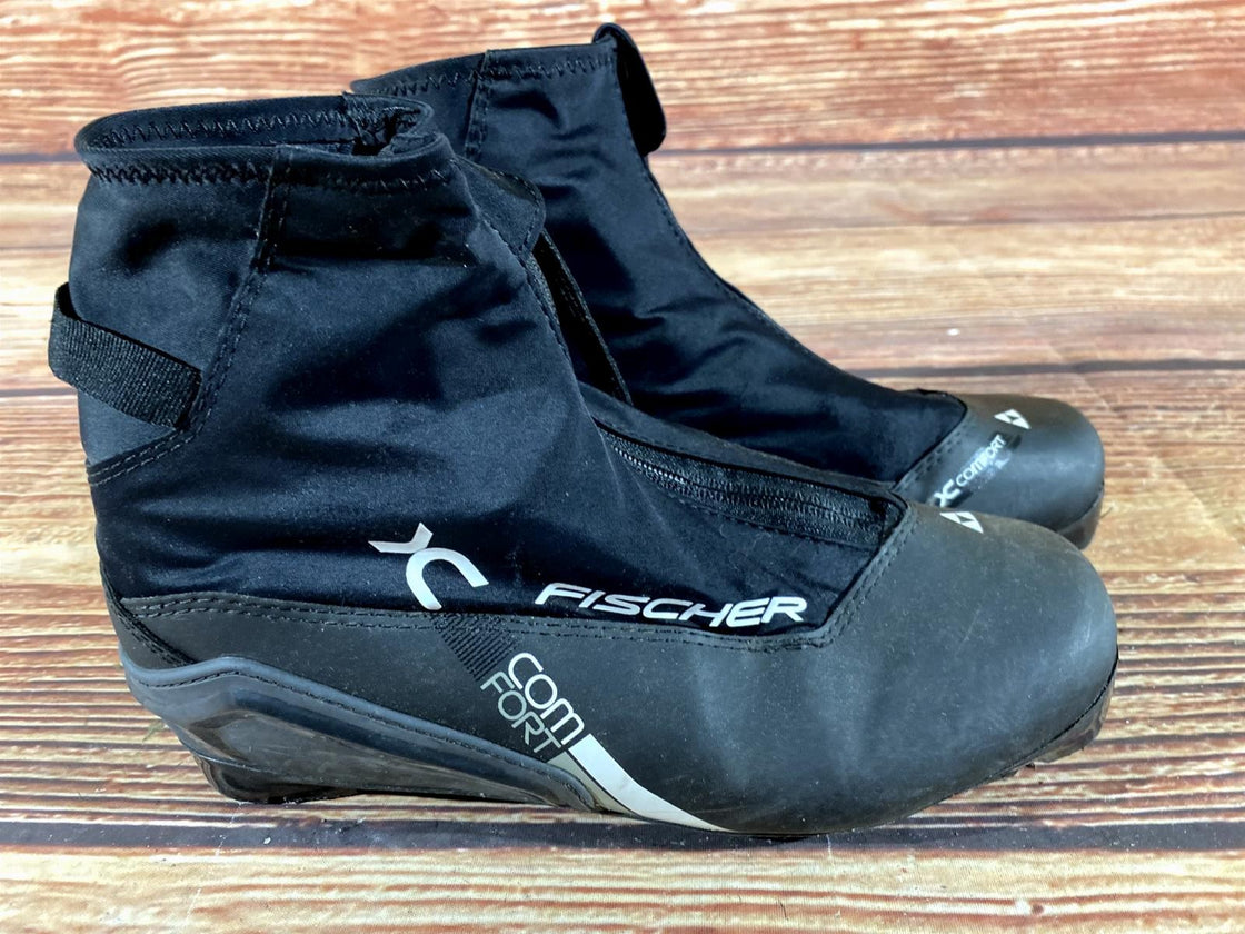 Fischer XC Comfort Nordic Cross Country Ski Boots Size EU42 US9 NNN 1305
