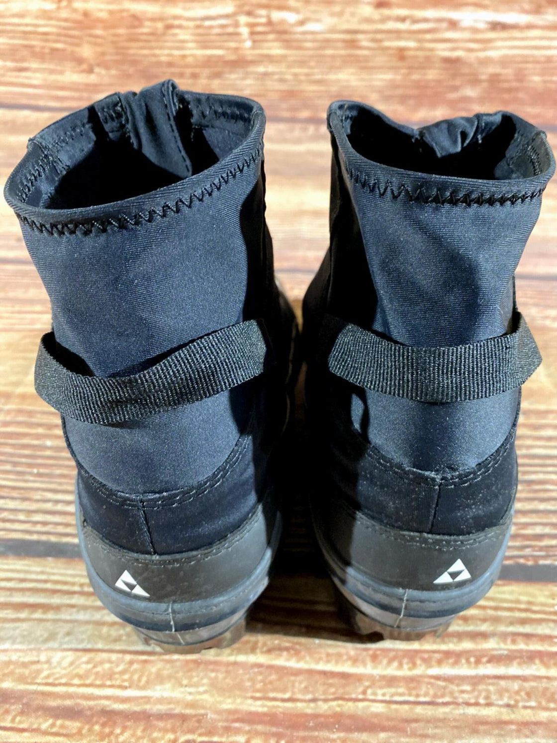 Fischer XC Comfort Nordic Cross Country Ski Boots Size EU42 US9 NNN 1305