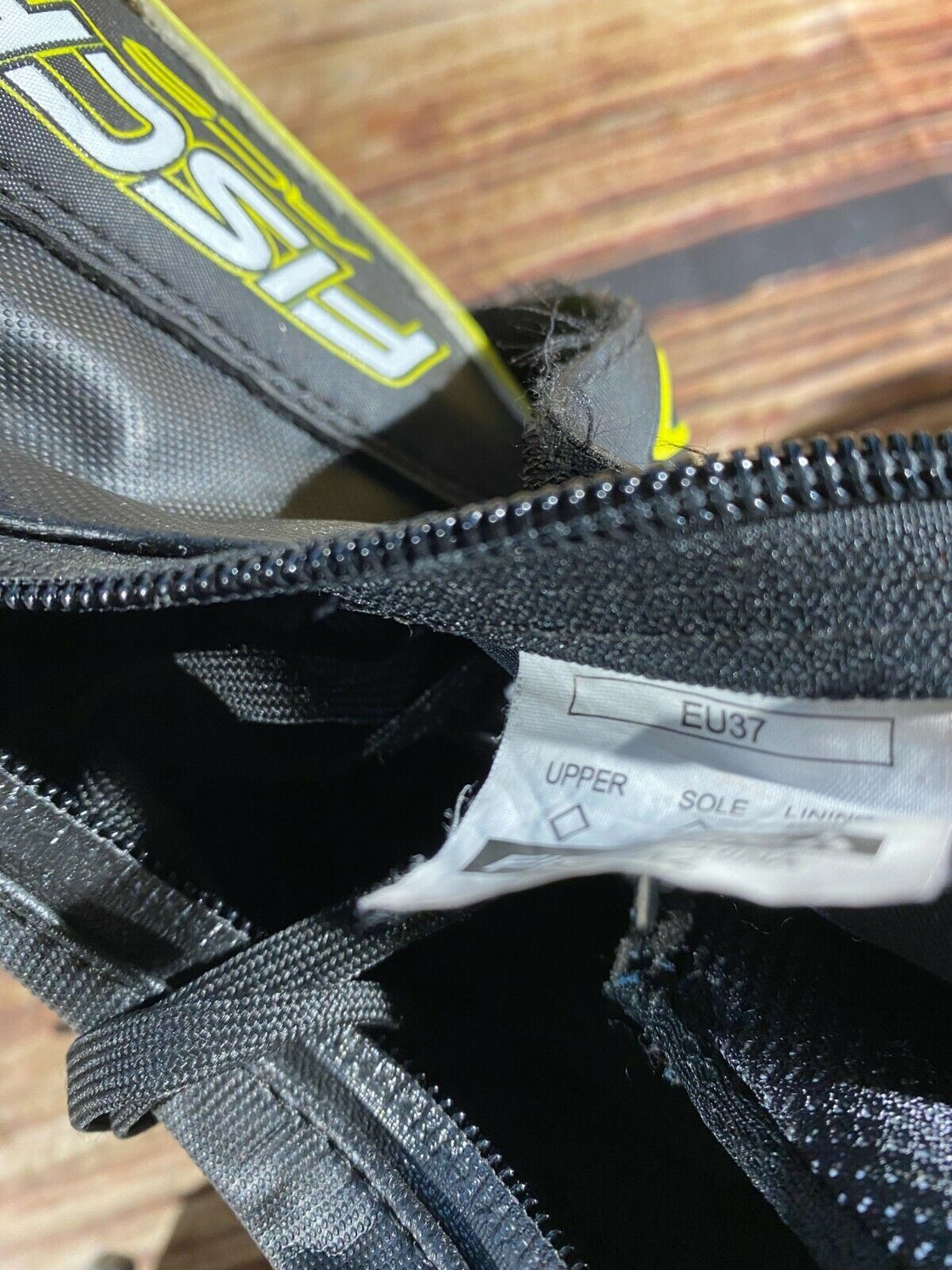 Fischer RC5 Nordic Cross Country Ski Boots Size EU37 US5.5 NNN 1179