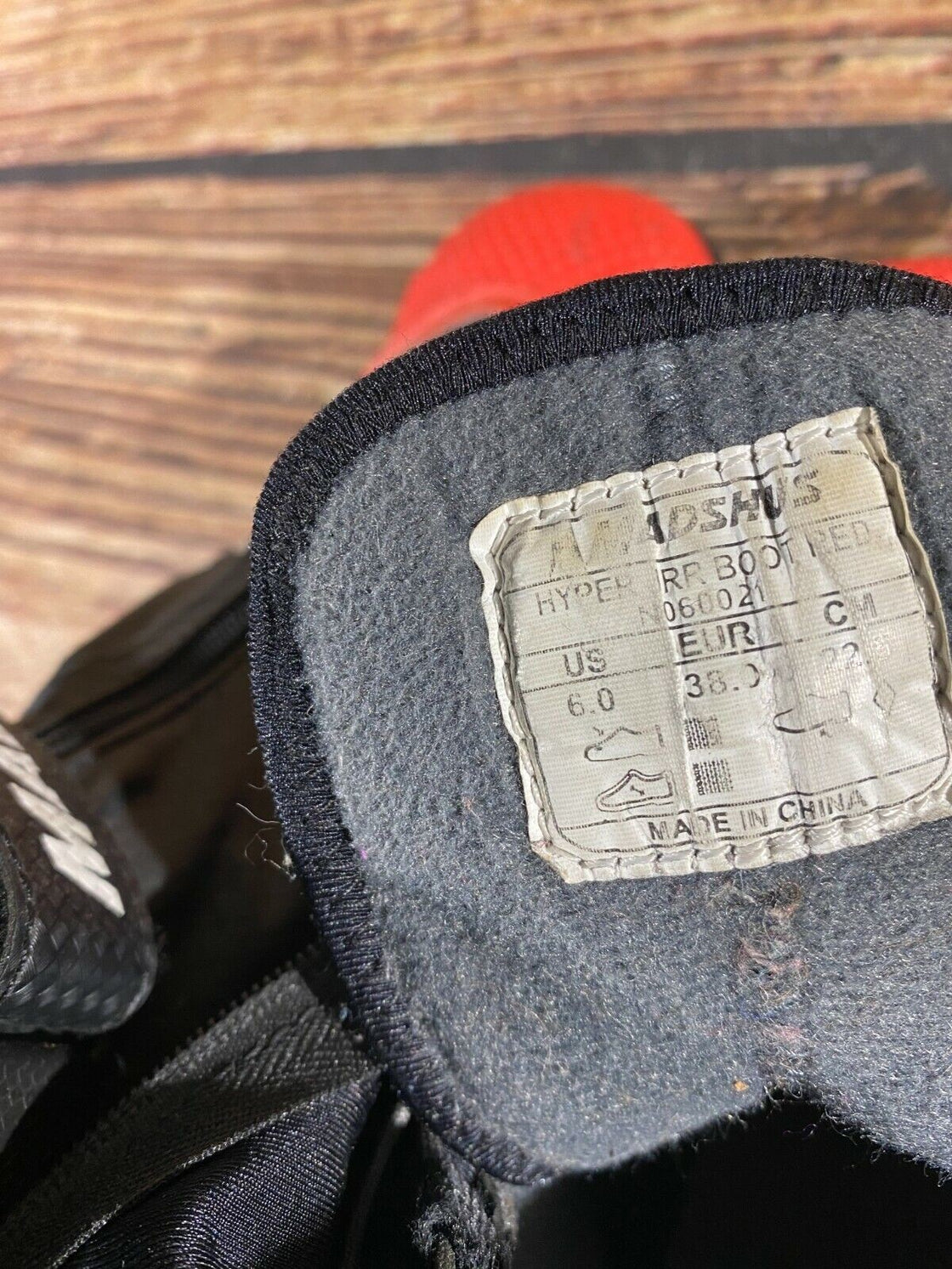 Madshus Hyper JRR Nordic Cross Country Ski Boots Size EU38 US6 NNN 2669