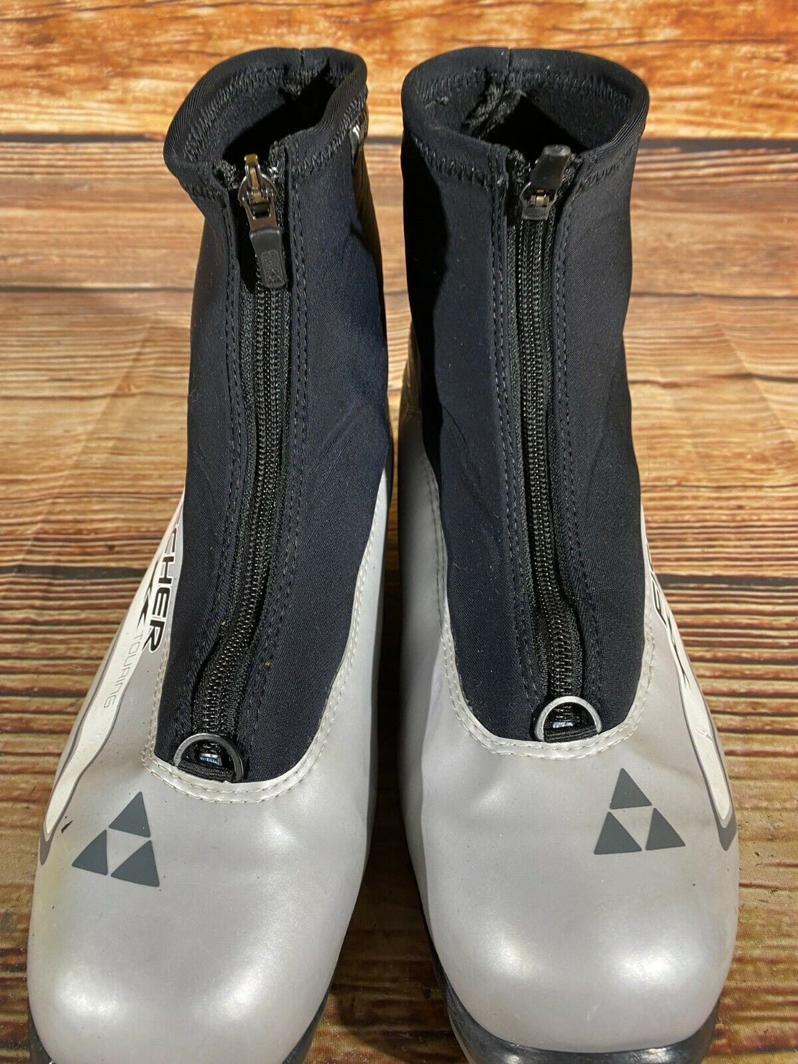 Fischer XC Touring Nordic Cross Country Ski Boots Size EU44 for NNN 1457