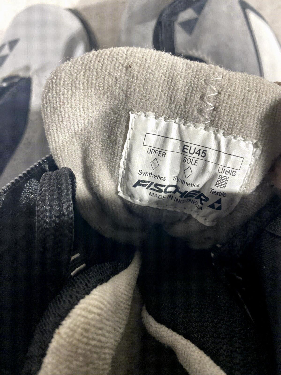 Fischer XC Touring Nordic Cross Country Ski Boots Size EU45 US11.5 NNN 1449