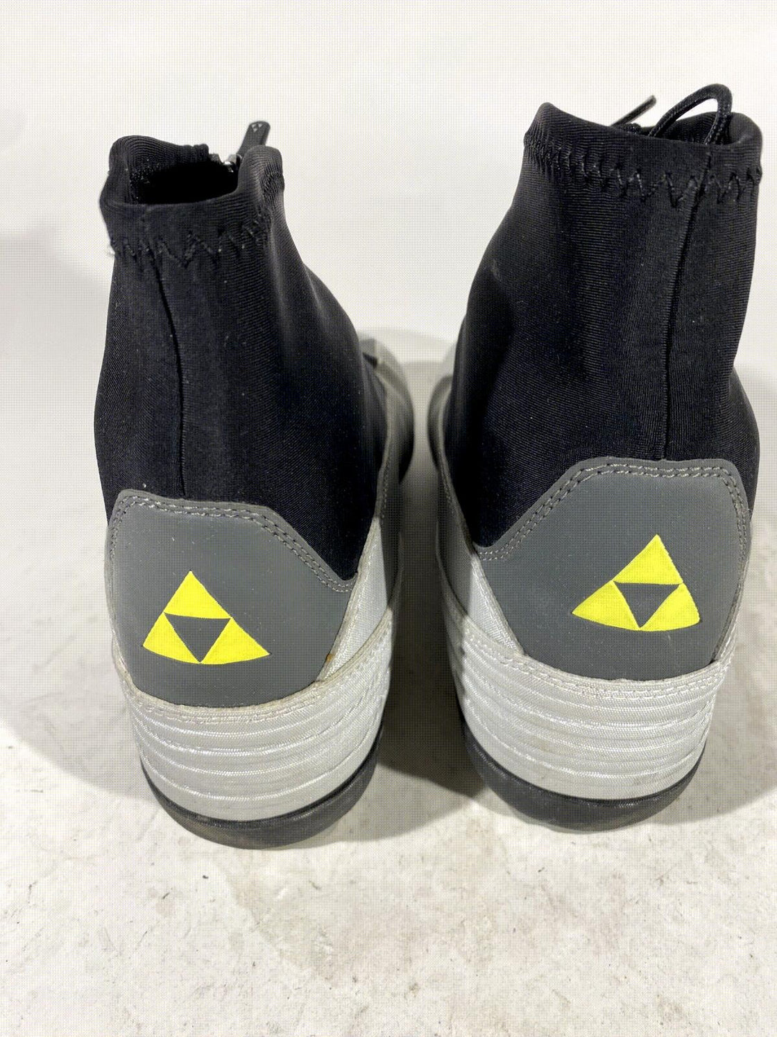 Fischer RC3 Classic Nordic Cross Country Ski Boots Size EU43 US9.5 NNN 1442