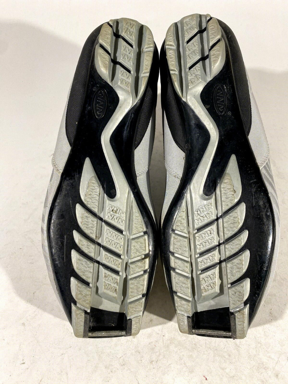 Fischer RC3 Classic Nordic Cross Country Ski Boots Size EU43 US9.5 NNN 1442