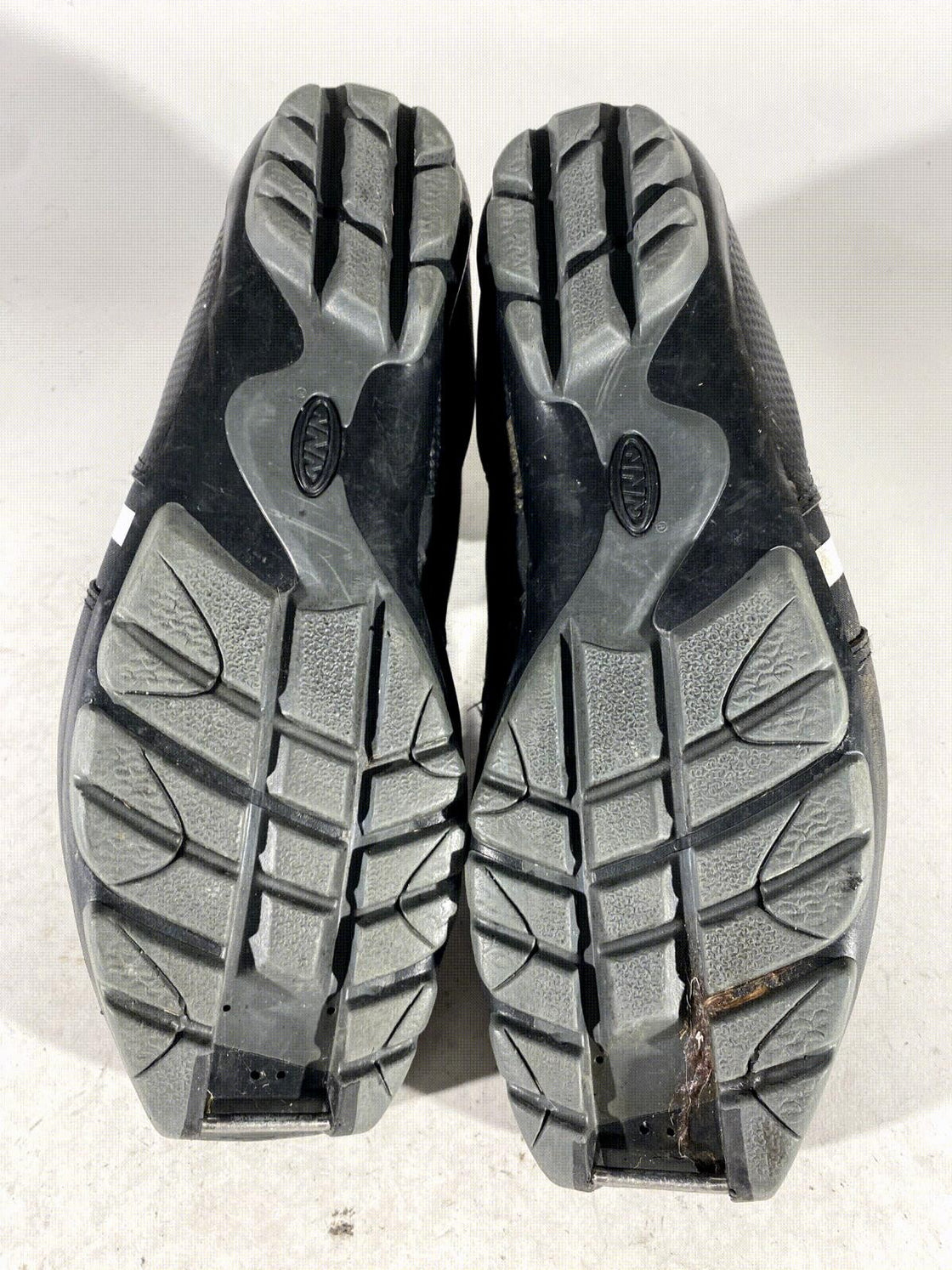 Fischer XC Touring Nordic Cross Country Ski Boots Size EU44 US10.5 NNN 1299