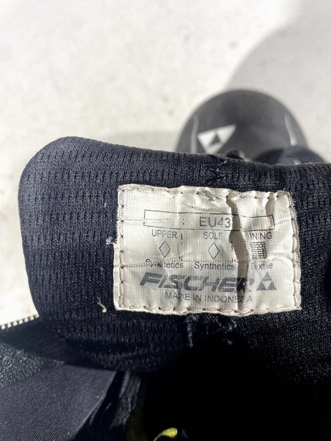 Fischer RC5 Classic Nordic Cross Country Ski Boots Size EU43 US9.5 NNN 1458