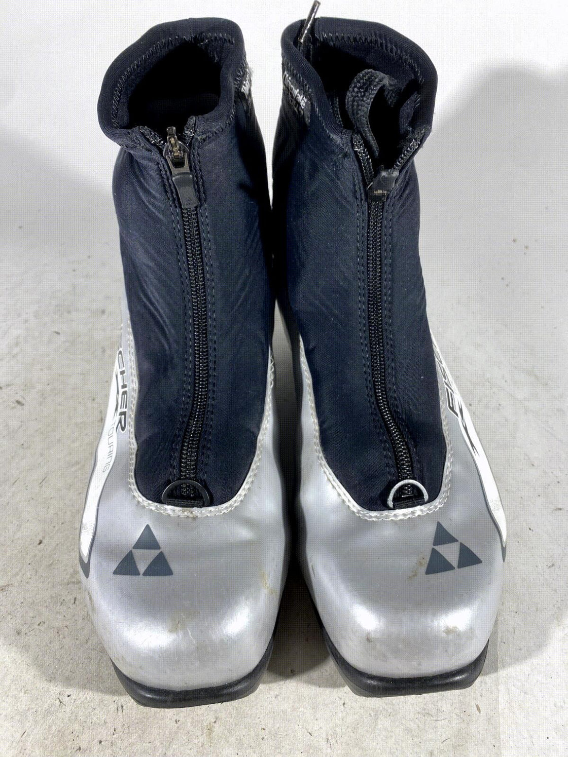 Fischer XC Touring Nordic Cross Country Ski Boots Size EU42 US9 NNN 1440