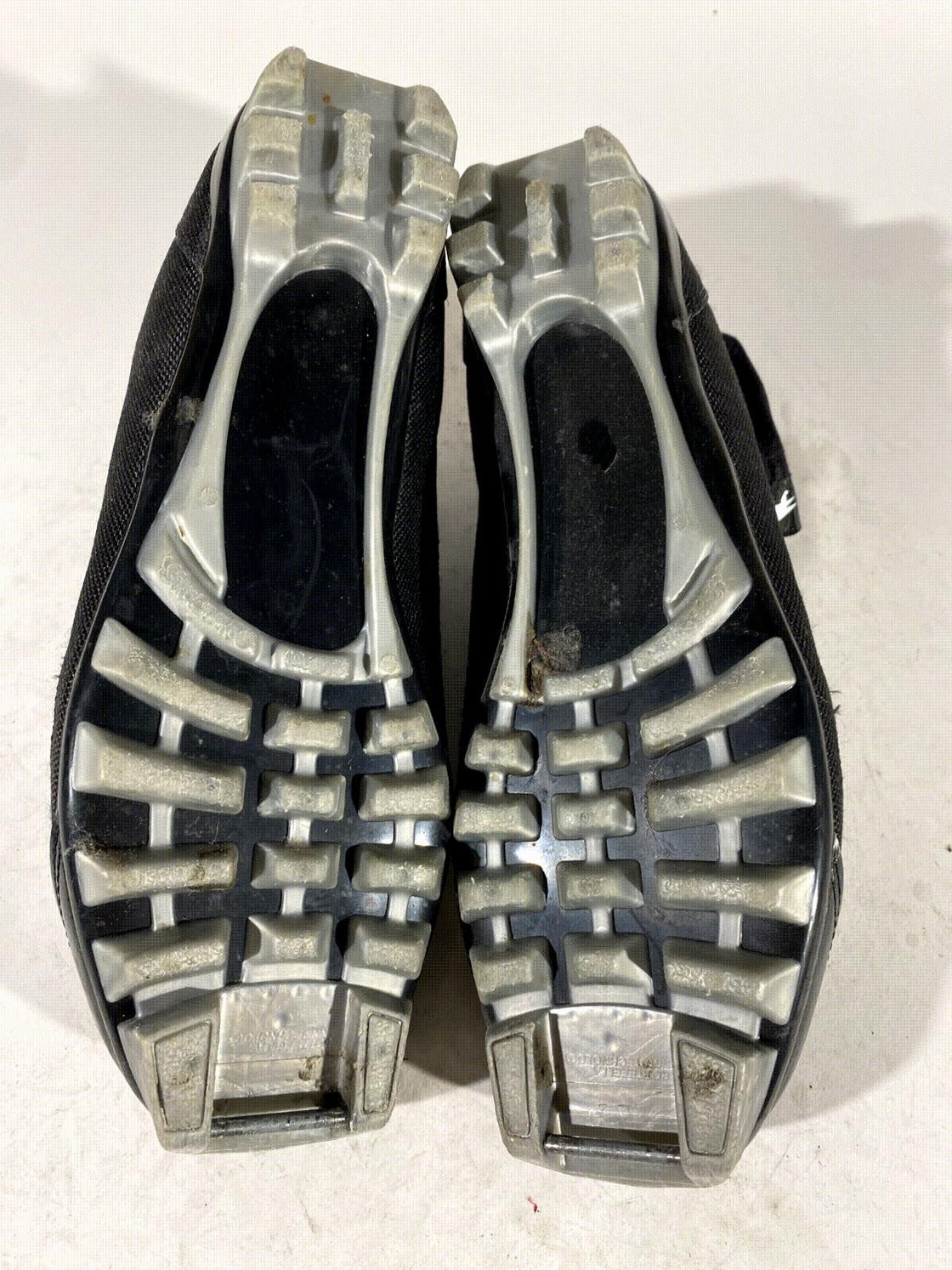 Madshus Hyper C Nordic Cross Country Ski Boots Size EU42 US9 NNN Rottefella 2532