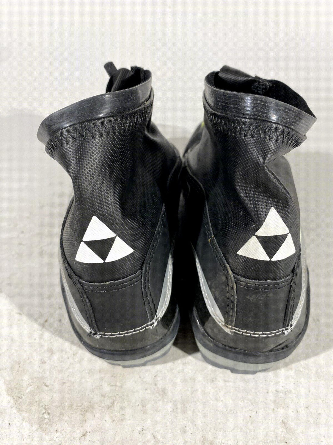 Fischer RC7 World Cup Classic Nordic Cross Country Ski Boots EU43 US9.5 NNN 1551