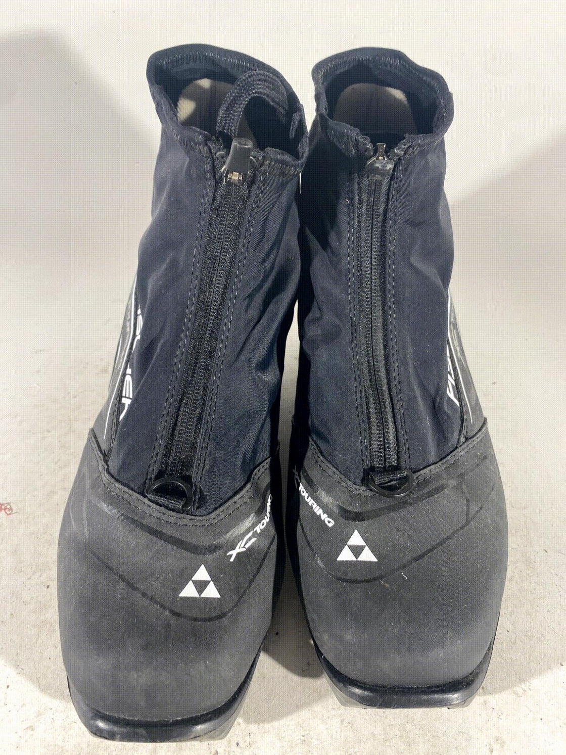 Fischer XC Touring Nordic Cross Country Ski Boots Size EU42 US9 NNN 1461