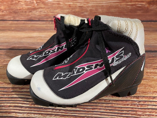 Madshus Buterfly Cross Country Ski Boots Classic NNN EU 29 US 11.5 Kids M326