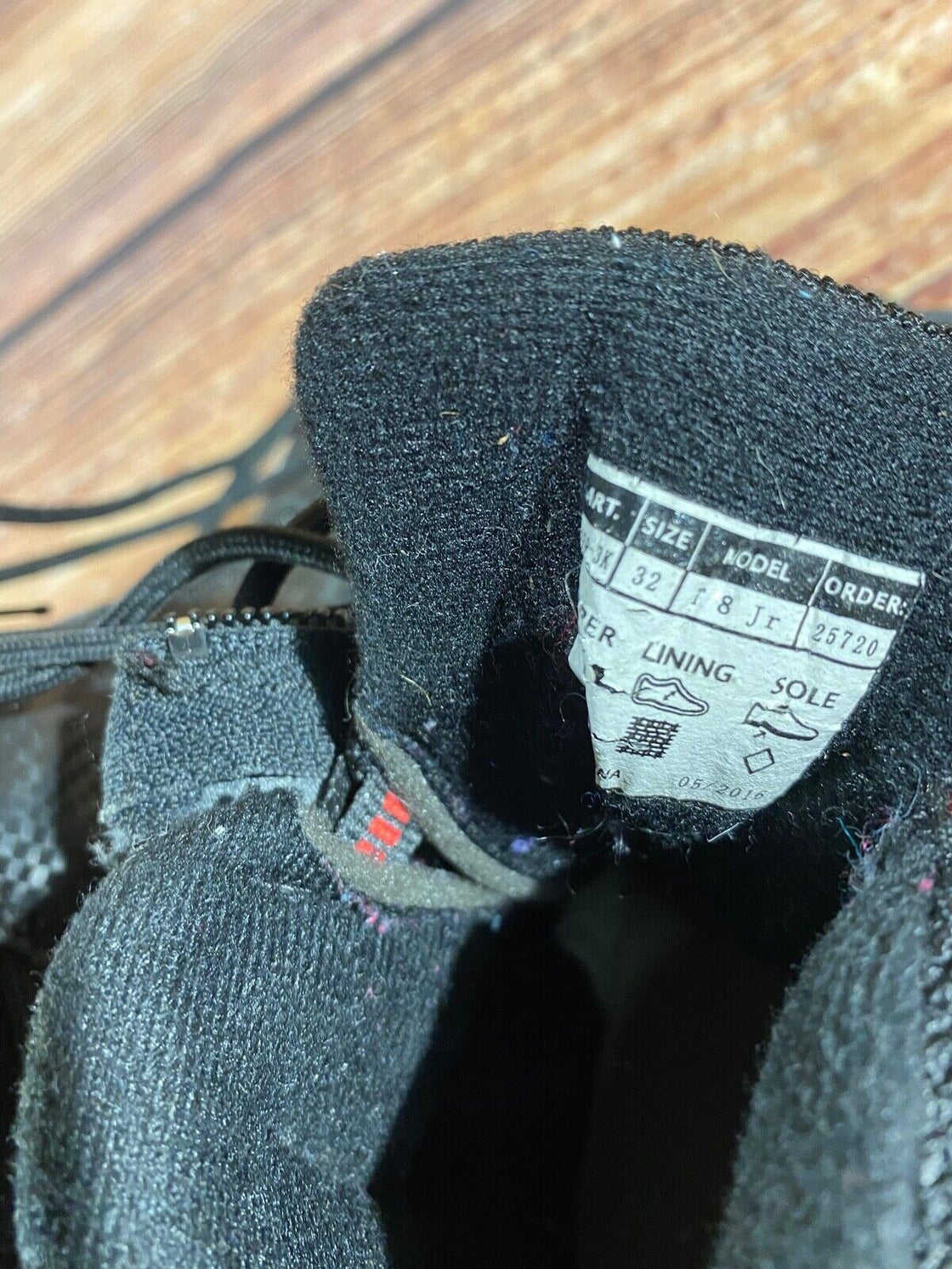 Alpina T8 Kids Nordic Cross Country Ski Boots Size EU32 US1.5 NNN A-1366