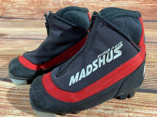 Madshus Super Race Cross Country Ski Boots Classic NNN EU 26 US 9 Kids M242