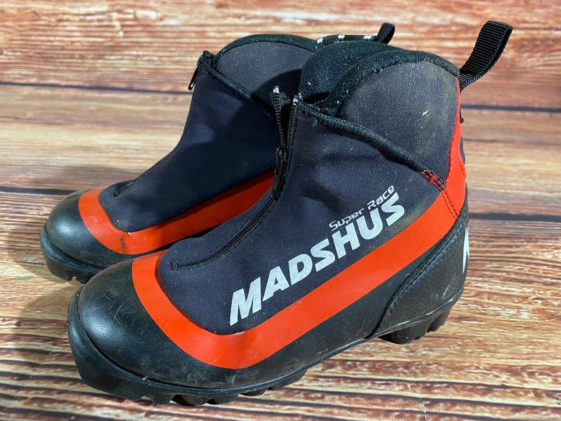 Madshus Super race Kids Nordic Cross Country Ski Boots Size EU30 US12 NNN M267