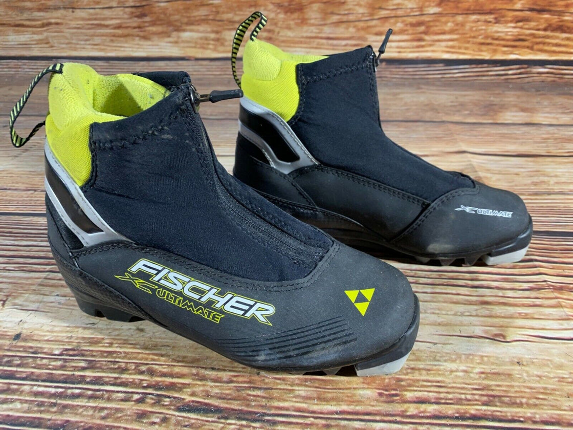 Fischer Ultimate Kids Nordic Cross Country Ski Boots Size EU36 US4.5 NNN F-19