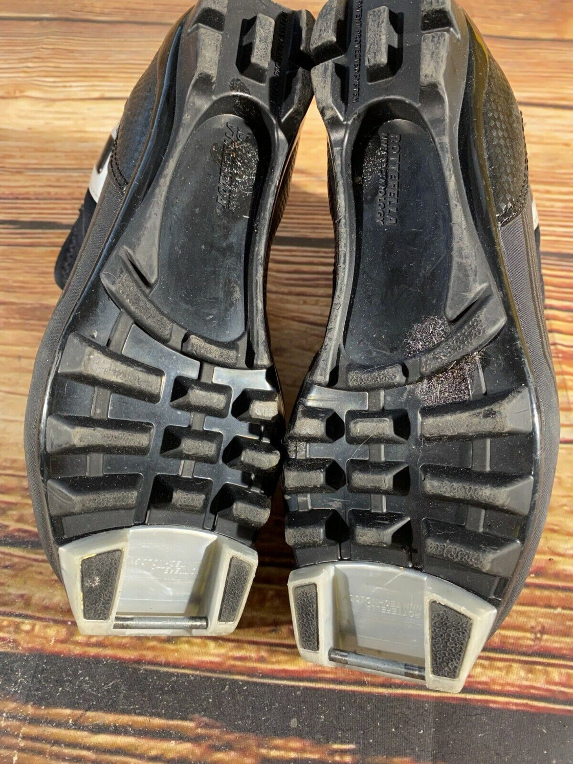 Fischer Ultimate Kids Nordic Cross Country Ski Boots Size EU36 US4.5 NNN F-19