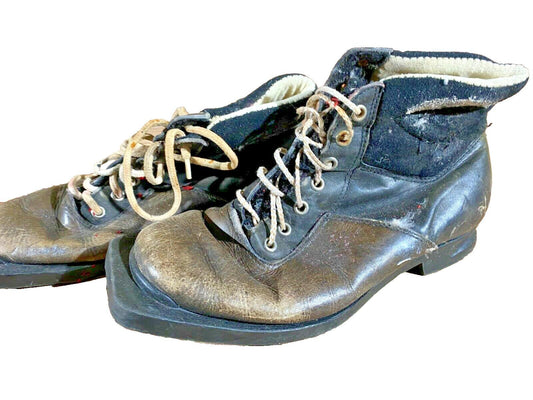 Jarl Norway Cross Country Ski Boots Backcountry 75mm NN EU 38 US 6 Vintage 1721
