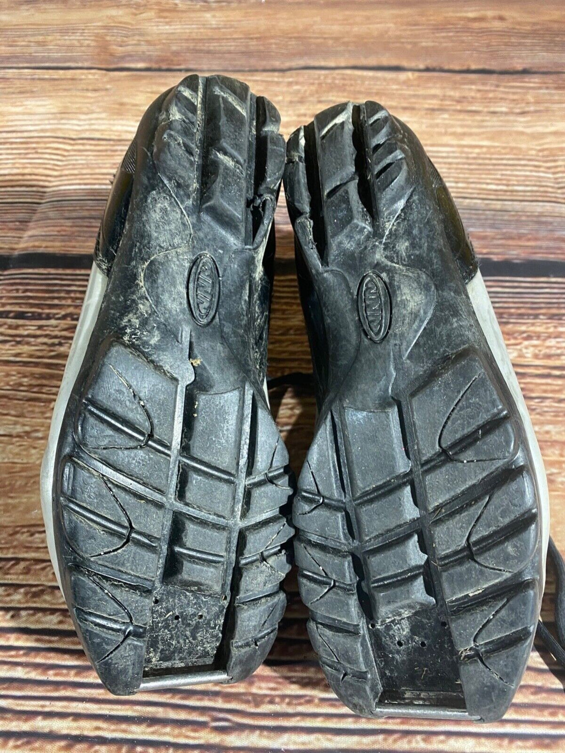 Fischer XJ Sprint Kids Nordic Cross Country Ski Boots Size EU36 US4.5 NNN F-425