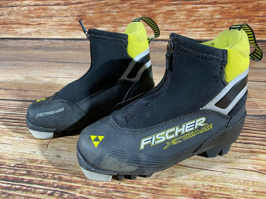 Fischer Ultimate Kids Nordic Cross Country Ski Boots Size EU29 US11 NNN F-150