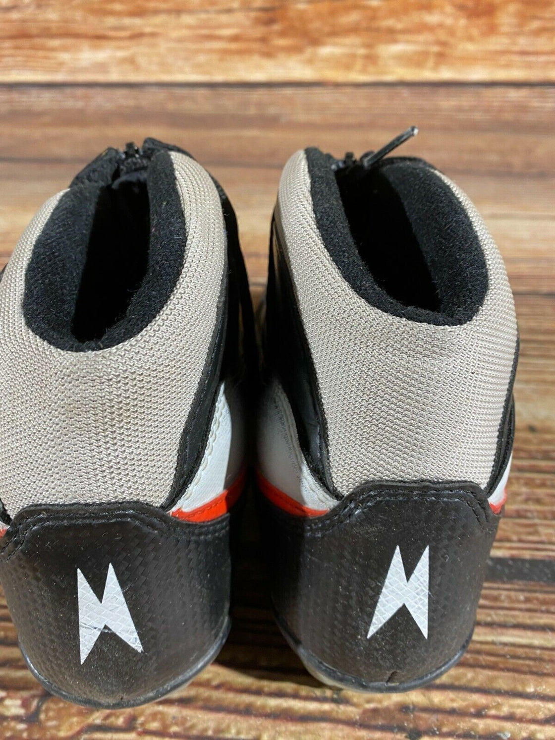 Madshus NX6 Nordic Cross Country Ski Boots Size EU40 US7.5 for NNN 2564