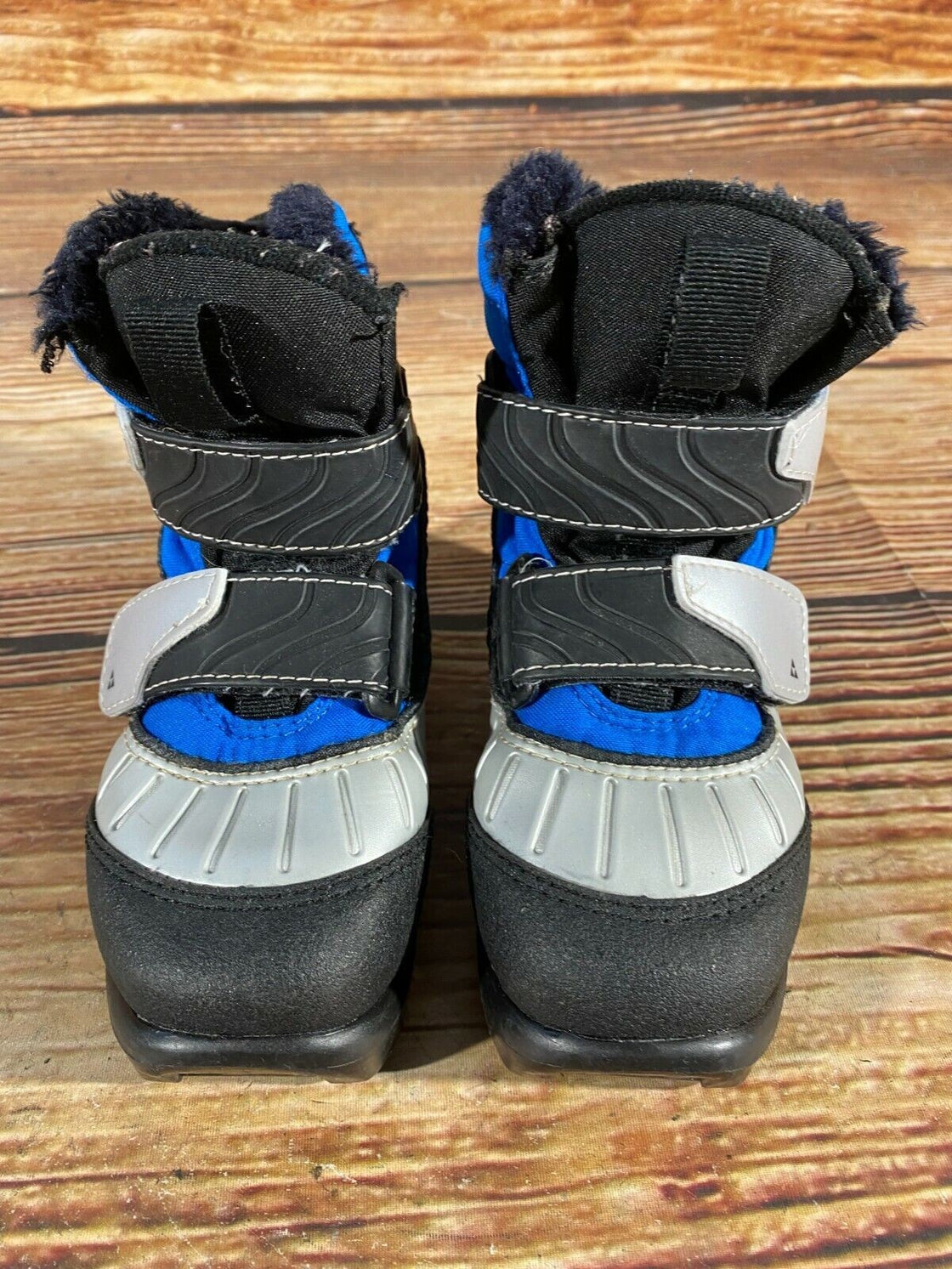 Fischer Snow Star Kids Nordic Cross Country Ski Boots Size EU28 US10.5 NNN F-93