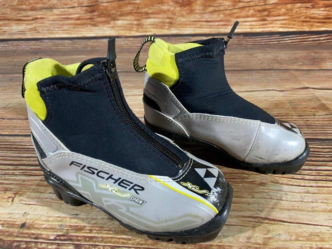 Fischer XJ Sprint Kids Nordic Cross Country Ski Boots Size EU27 US9.5 NNN F-140